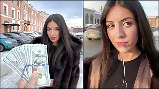 Beauty walks with cum above her face in public, for a generous reward from a wean away from - Cumwalk